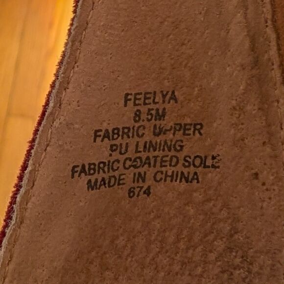 Steve Madden Red Velvet Y2k Strappy Stiletto Heels - Picture 5 of 6